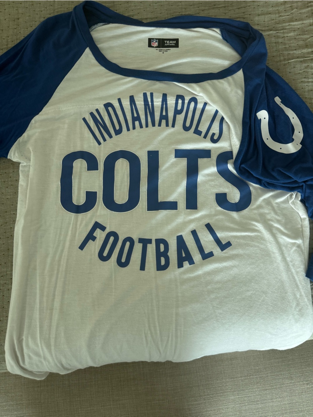 Team Apparel Indianapolis Colts White and Blue Long 3/4 Sleeve Tee